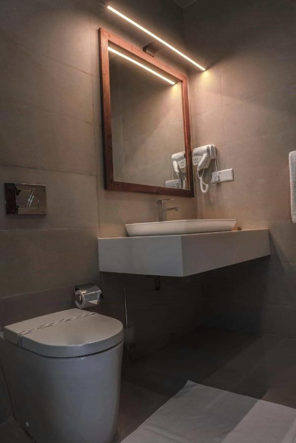 Hotel Rivora Heights Kandy Esterno foto