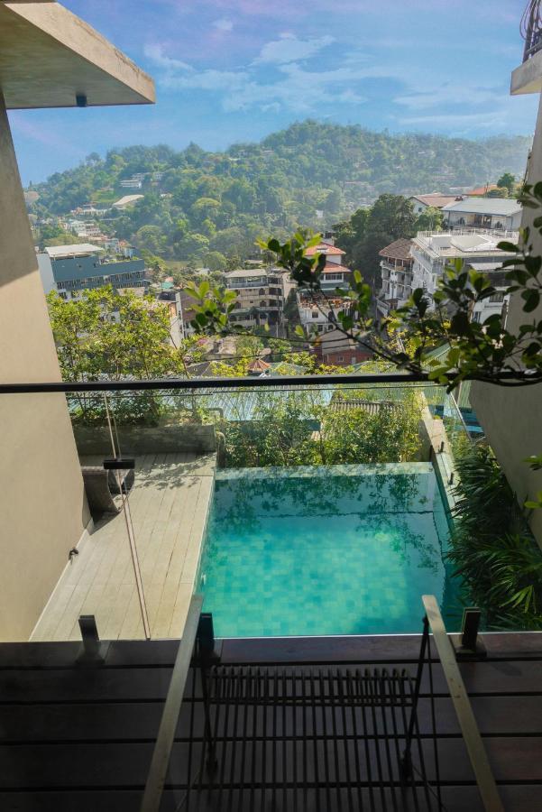 Hotel Rivora Heights Kandy Esterno foto