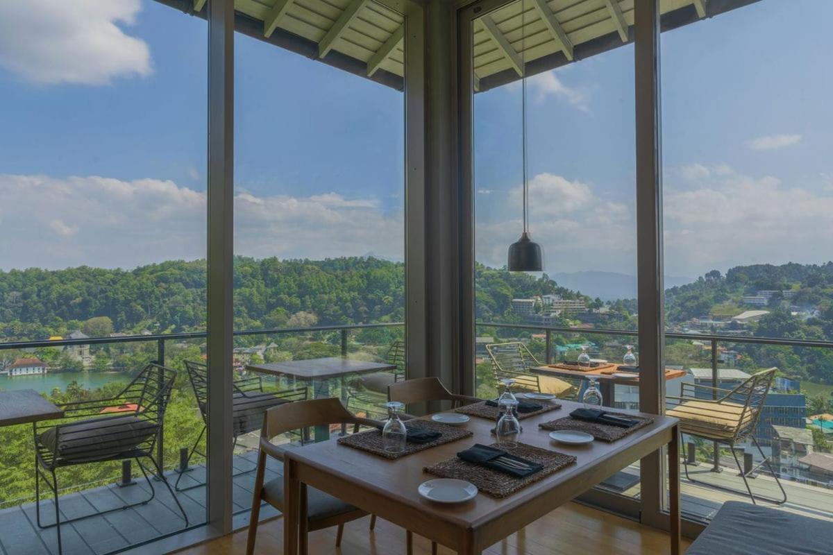 Hotel Rivora Heights Kandy Esterno foto