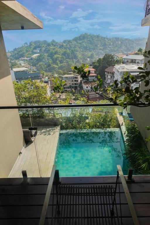 Hotel Rivora Heights Kandy Esterno foto